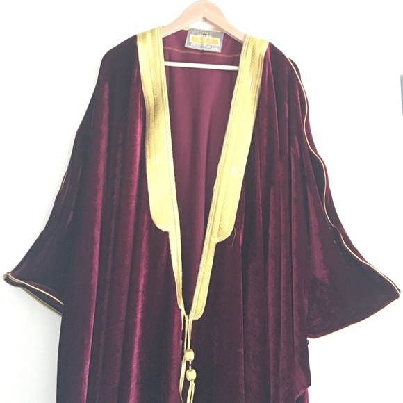 Brand new women's Bisht - Picture 1 of 2