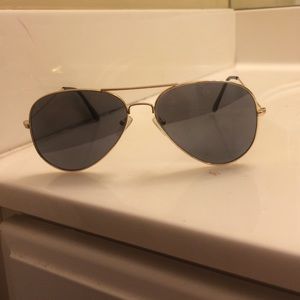 Gold aviators