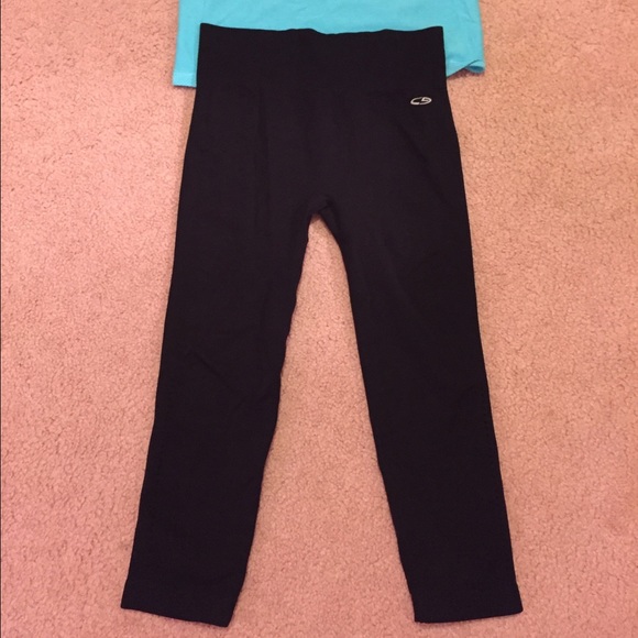 Athletic Capri leggings, never worn!