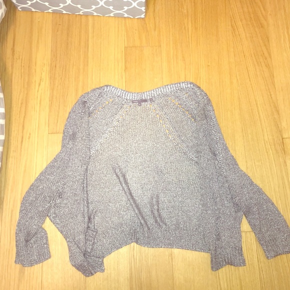 Vince Grey metallic sweater size L great condition
