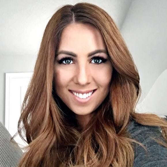 Meet your Posher, Jessica