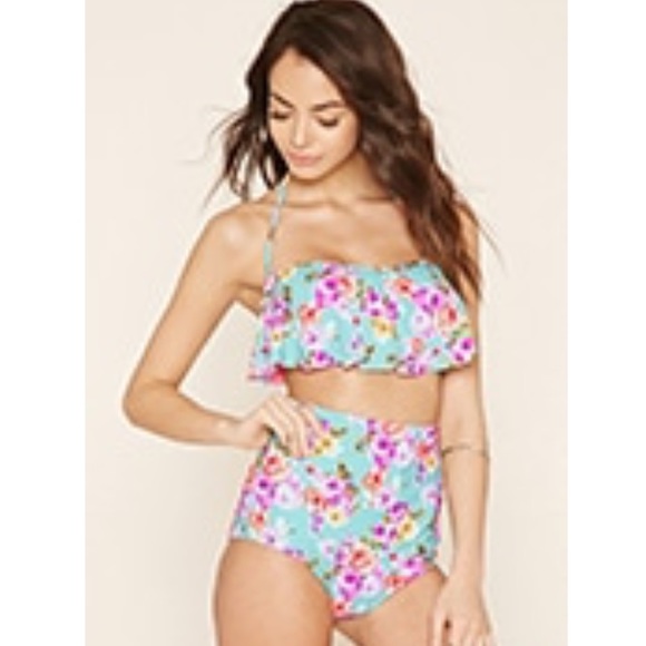 Forever 21 Other - SOLD❗️NWT Forever 21 floral bikini!