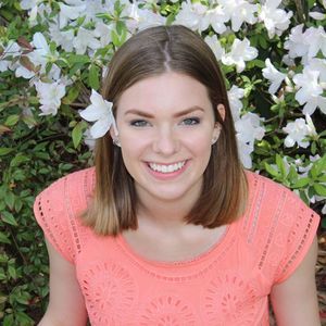 Meet your Posher, Caitlin