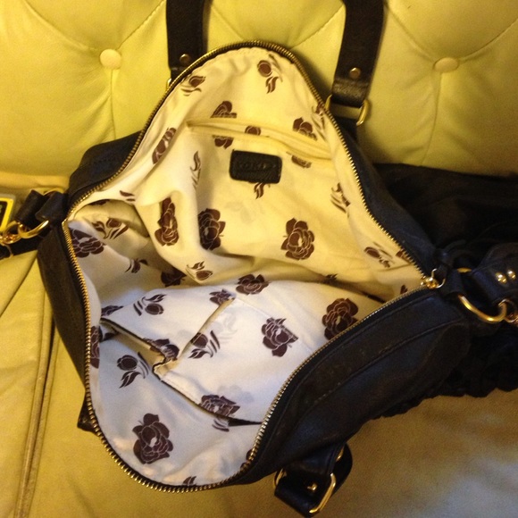 Black purse - Picture 3 of 4