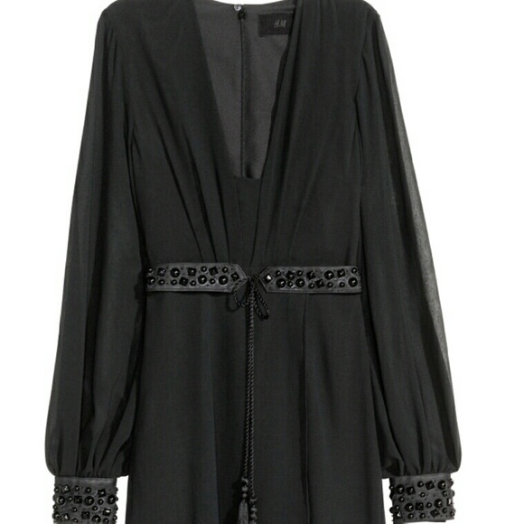 Dress - Picture 1 of 3