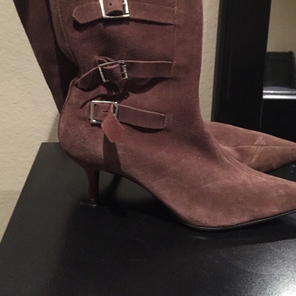 Suede Brown boots