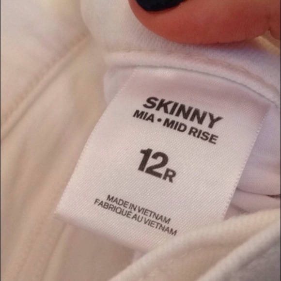 Express almost new white skinny jeans. - Picture 3 of 3