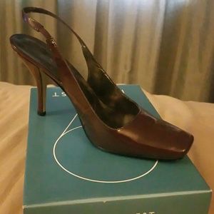 Heels purple patent