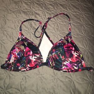 Small pink Victoria secret swim top never worn.