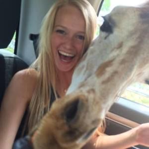 Meet your Posher, Hanna