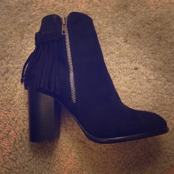 Cathy Jean Fringe Heal Booties