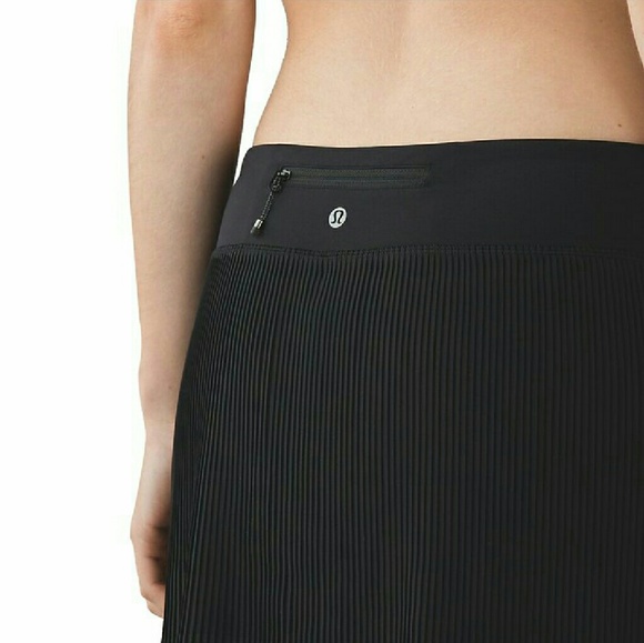 lululemon athletica Dresses & Skirts - NWOT Lululemon 'Pleat to Street' Skort