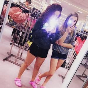 Meet your Posher, Lexi