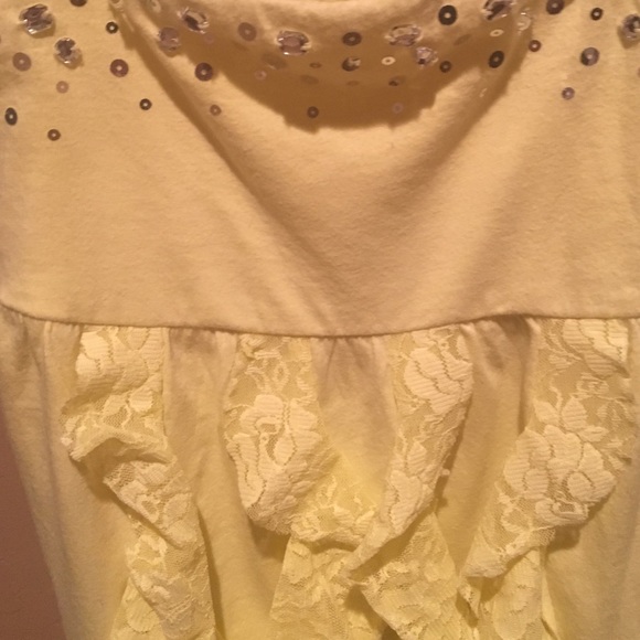 Justice yellow top with ruffles - Picture 3 of 3