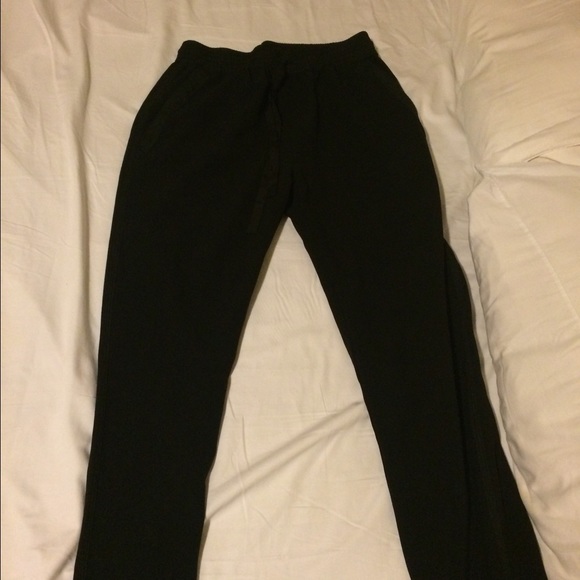Black trousers/dress pants