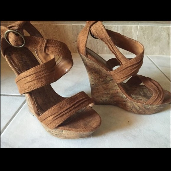 Wedges size 7