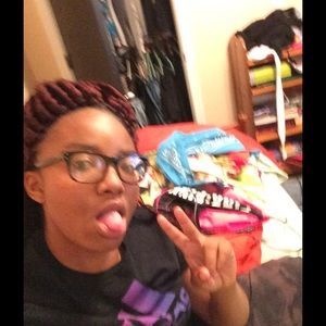 Meet your Posher, Alia