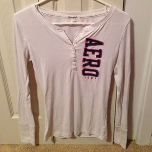 Aeropostale long-sleeved t-shirt