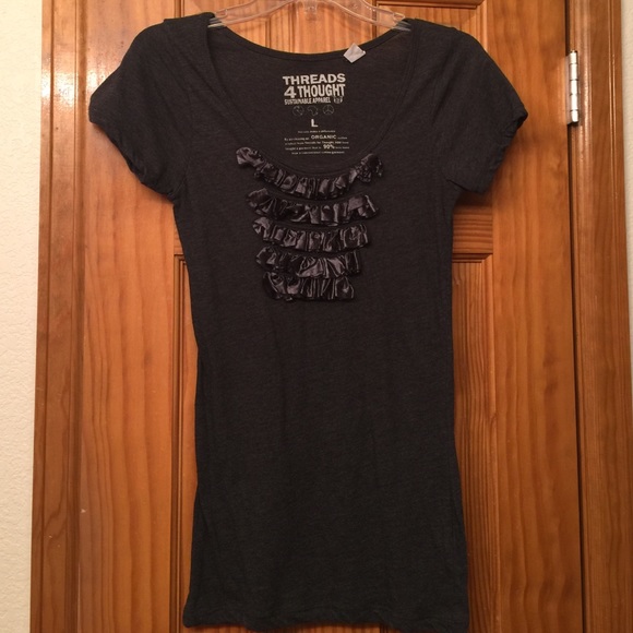 Threads 4 Thoughts t-shirt size large