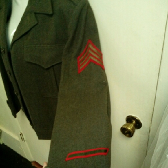 WWII Marine Corps Jacket - Picture 2 of 2