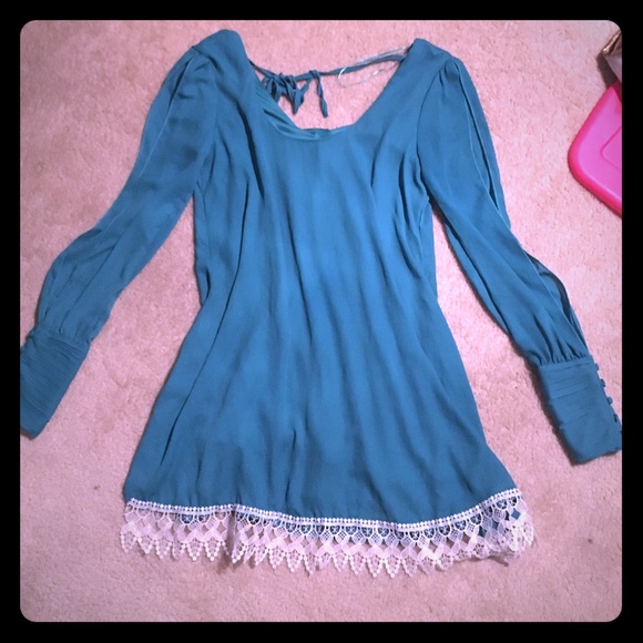 Turquoise flowy dress!
