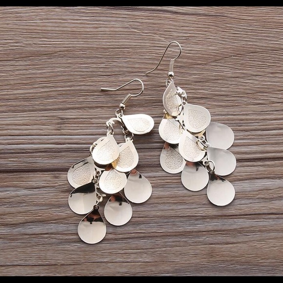 Beautiful Petals Earrings