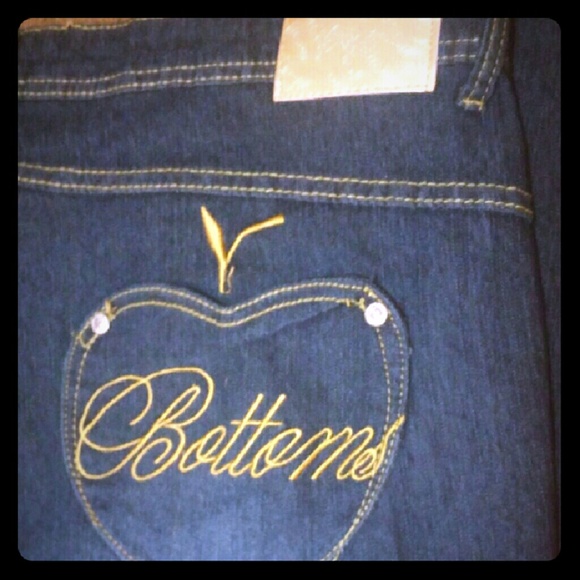 **new condition PLUS SIZE jeans**