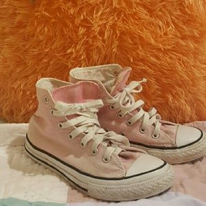 Light Pink Converse