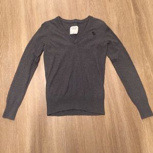 Abercrombie & Fitch gray sweater size XS