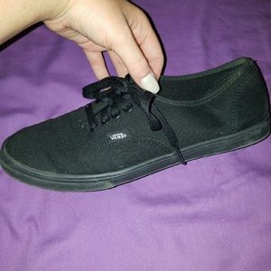 Black vans