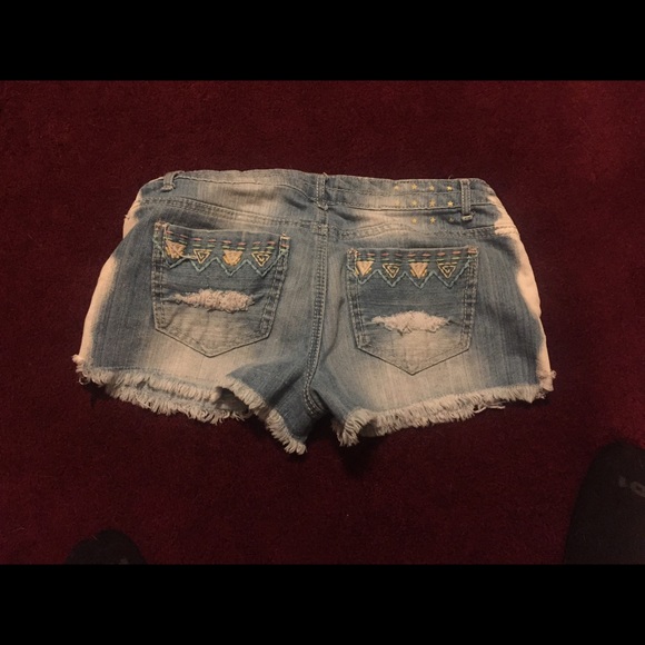 jean shorts - Picture 2 of 2