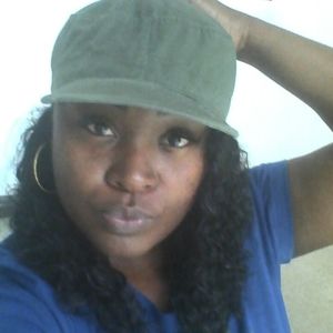 Meet your Posher, Tomieka