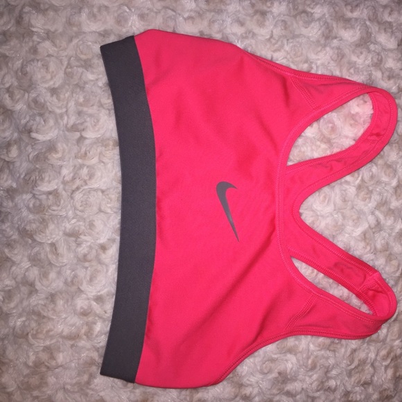 Nike Tops - Nike Sports Bra
