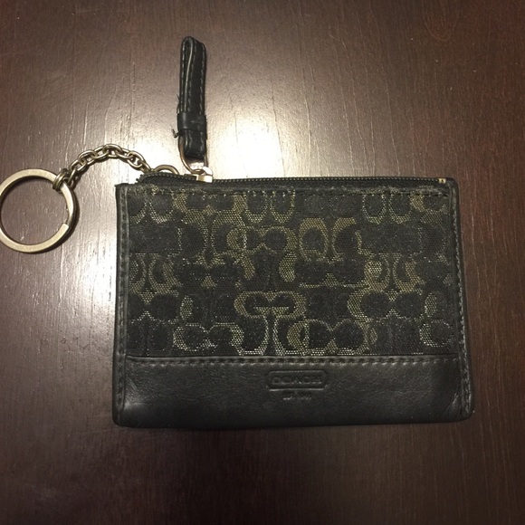 ‼️Coach leather keychain card holder‼️ - Picture 1 of 4