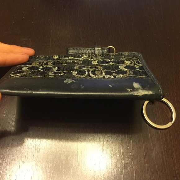 ‼️Coach leather keychain card holder‼️ - Picture 3 of 4