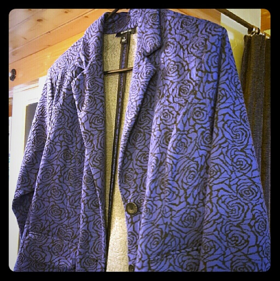 Blue Torrid blazer with rose inlays