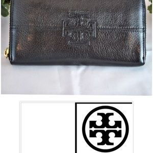 Tory Burch Stacked  'T" Continental Zip Wallet