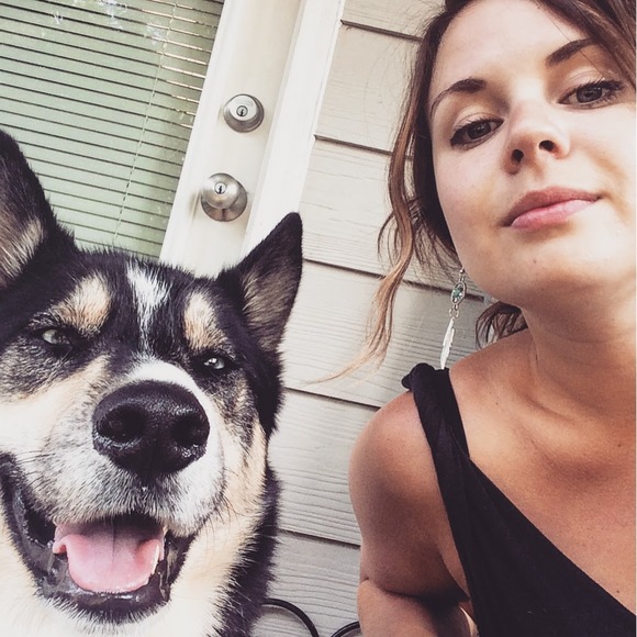 Meet your Posher, Lucy
