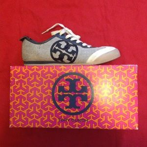 ONEDAY SALE $60❗️Tory Burch 'murphey' sneakers $80