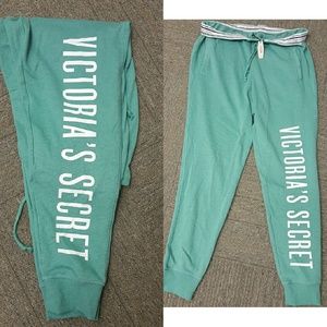 *VICTORIA secret sweats