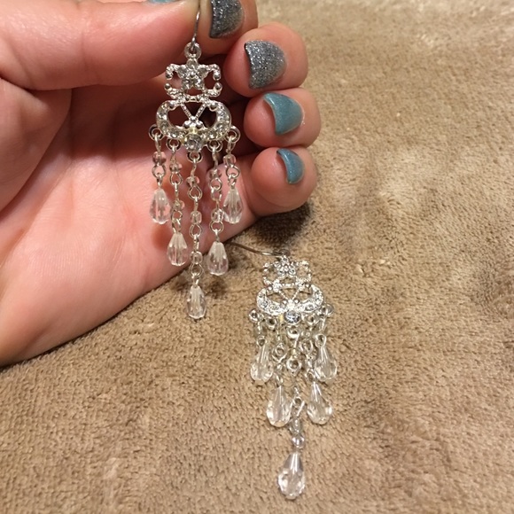 Beautiful Chandelier Earrings - Picture 2 of 3