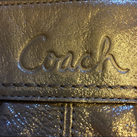 COACH PURSE.  medium/large lined in lavender.