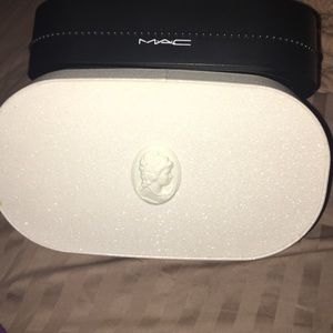 MAC multipurpose case