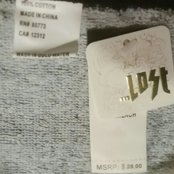 Lost towel - Picture 3 of 3