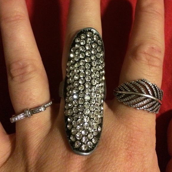Ring size 10 I think - Picture 1 of 4
