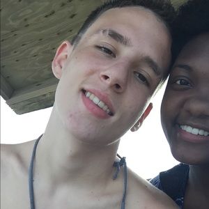 Meet your Posher, Sam