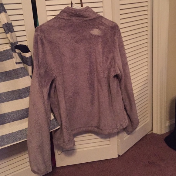 Grey fuzzy women's north face jacket (medium) - Picture 2 of 4