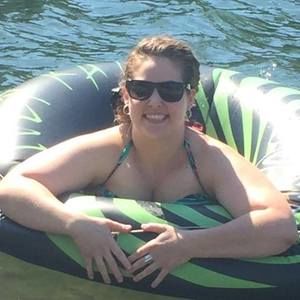 Meet your Posher, Lacy