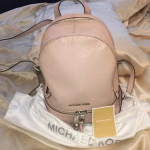 Michael Kors Rhea Zip