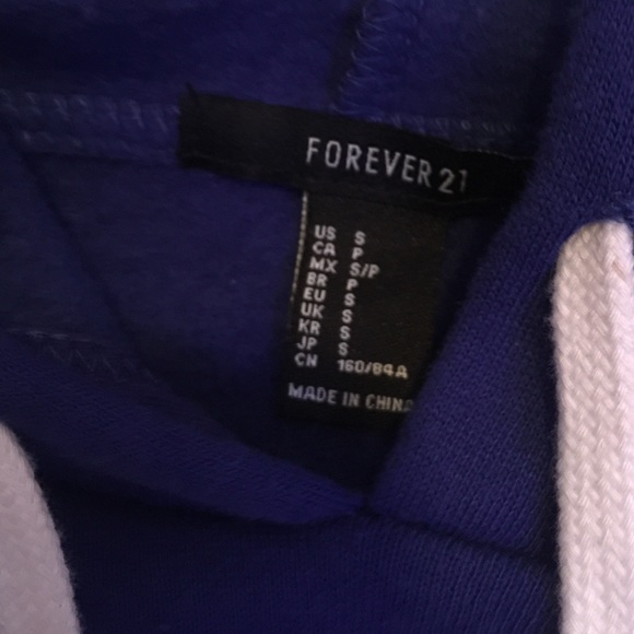 F21 sweater 👍🏻 - Picture 3 of 4